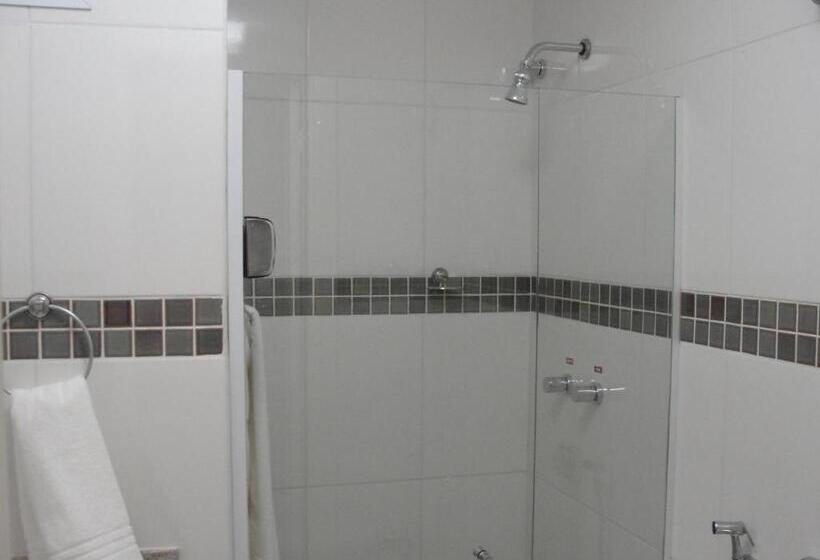 غرفة قياسية, Colatina Plaza