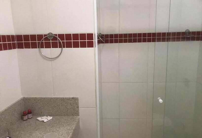 غرفة عائلية, Colatina Plaza