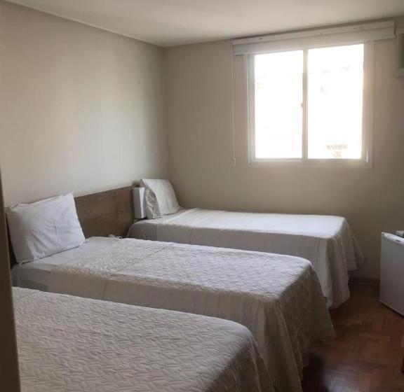 غرفة أساسية ثلاثية, Colatina Plaza