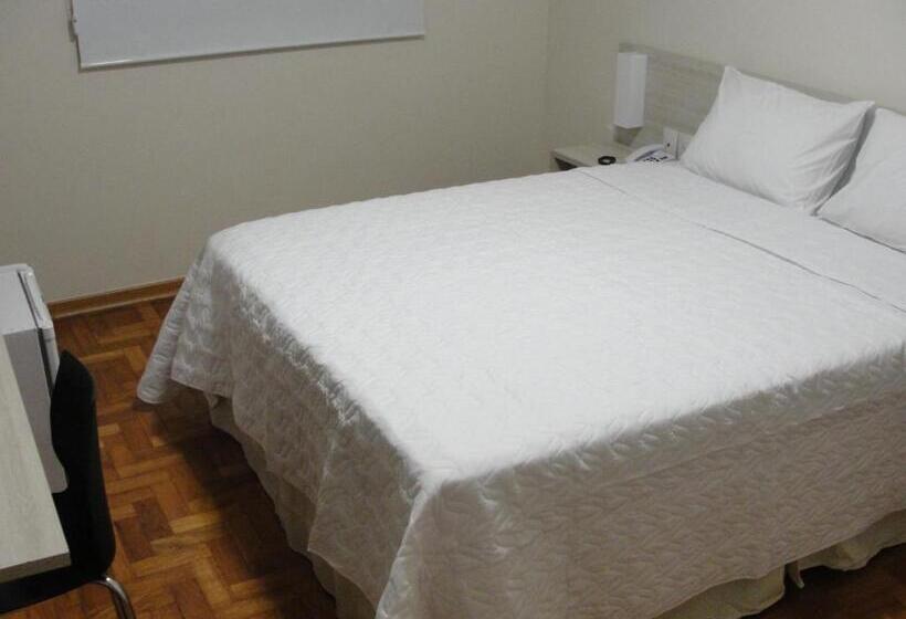 غرفة عائلية, Colatina Plaza