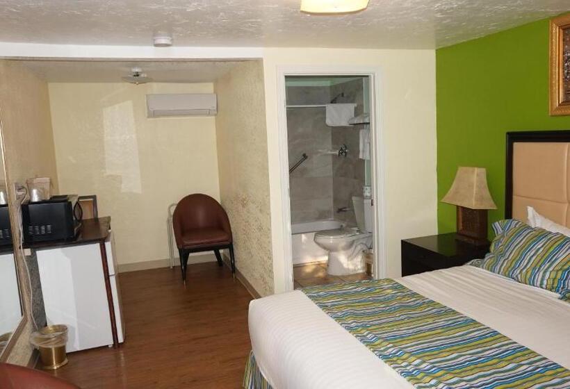 キングサイズベッドのデラックススイート, Eagle Crater Lake Inn