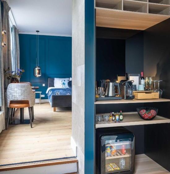 اتاق سوپریور با تخت بزرگ, Heuvelsuites