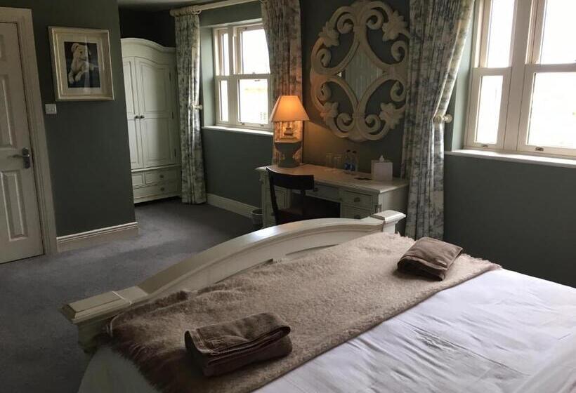 Номер Deluxe, Horse & Hound