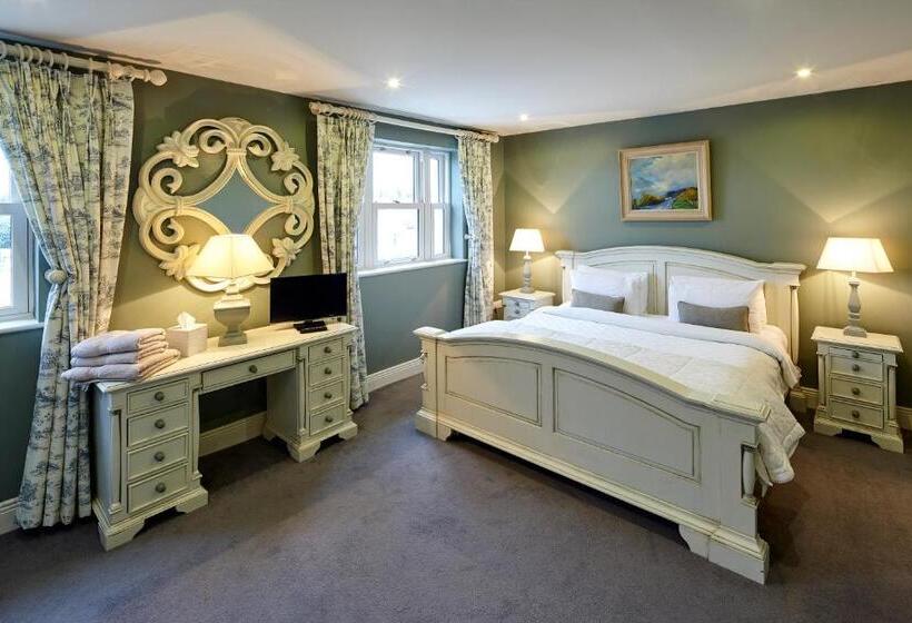 디럭스 룸, Horse & Hound