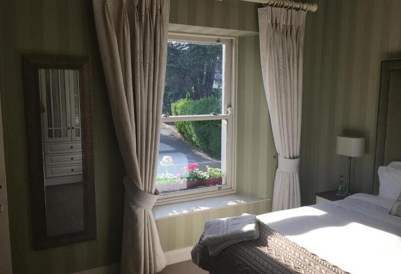 스탠다드 룸, Horse & Hound