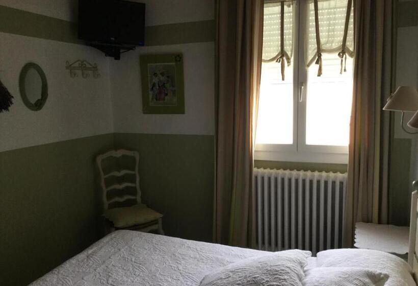 חדר סטנדרט, Le Méditérranée