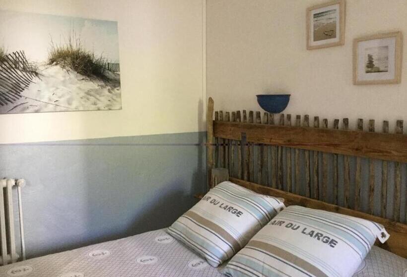 חדר סטנדרט עם טרסה, Le Méditérranée