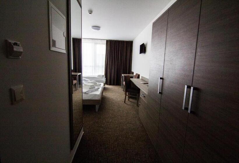 غرفة قياسية ثلاثية, Lifestyle Hotel Leithana