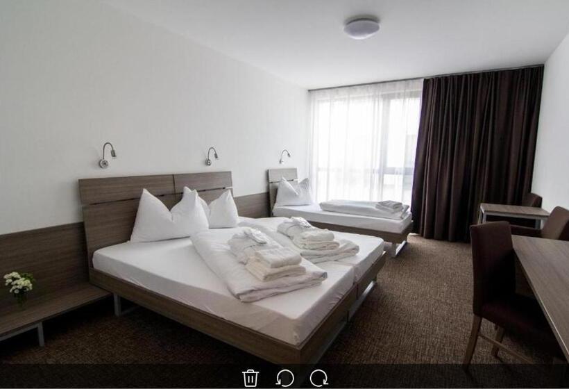 غرفة قياسية ثلاثية, Lifestyle Hotel Leithana