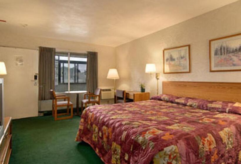 غرفة قياسية سرير كينج, Attleboro Motor Inn