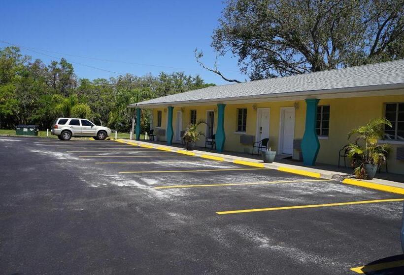 إستوديو قياسى, Mar Bay Exclusive Suites