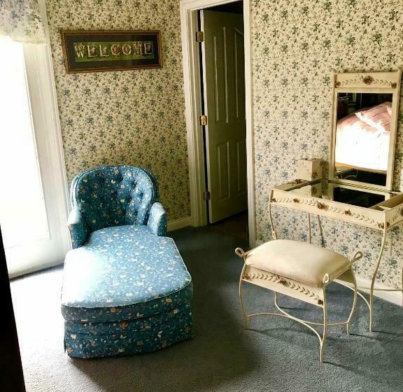 Люкс Deluxe Кровать Кинг, Rabbit Creek Bed & Breakfast