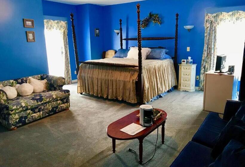 Люкс Deluxe Кровать Кинг, Rabbit Creek Bed & Breakfast