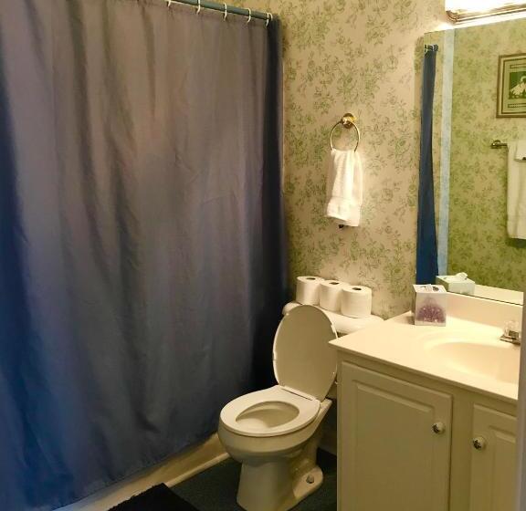 Люкс Deluxe Кровать Кинг, Rabbit Creek Bed & Breakfast