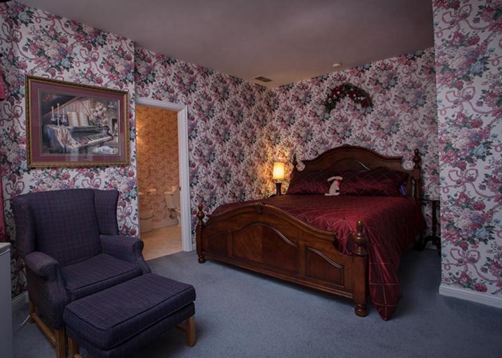 Люкс Deluxe Кровать Кинг, Rabbit Creek Bed & Breakfast