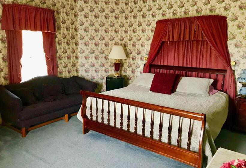 Люкс Deluxe Кровать Кинг, Rabbit Creek Bed & Breakfast