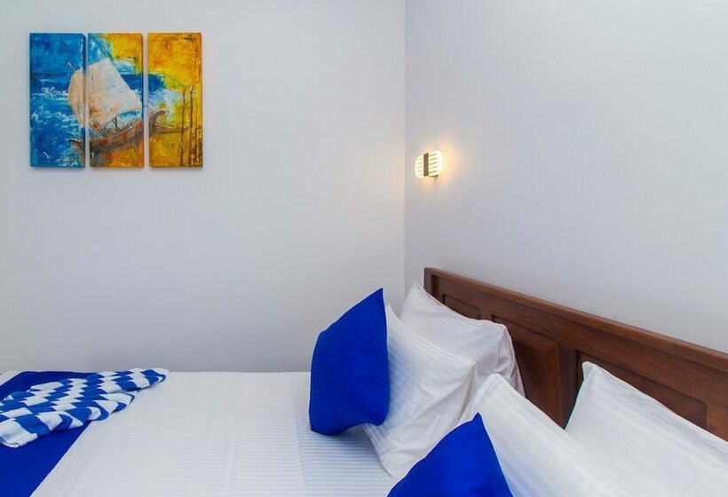 デラックスルーム, Indaura