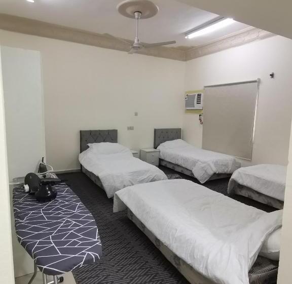 إستديو عائلى, غرفة فندقية خاصة بحمام ومطبخ خاص قريبة من المسجد النبوي