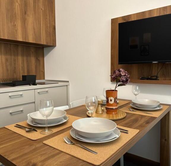 استودیوی استاندارد, Apartman Kod Gondole Vila Bela Reka