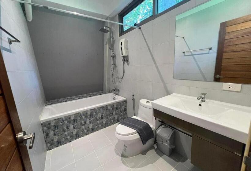 סוויטה משפחתית, Chill Lay Resort Donsak