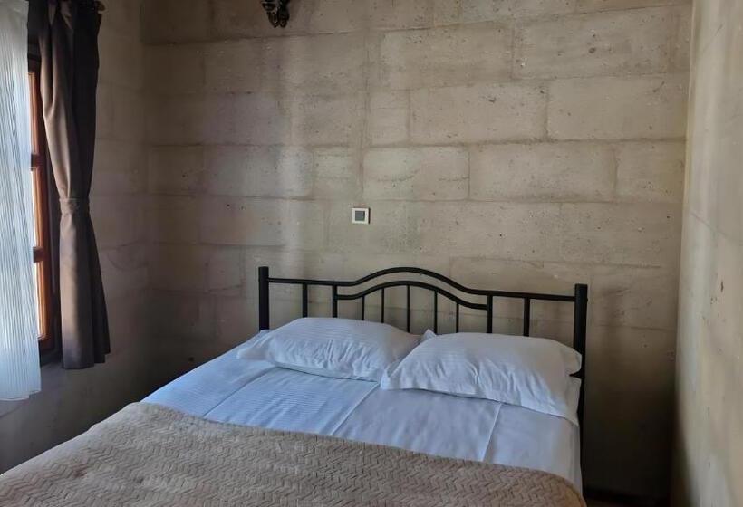 Quarto Estandar, Mustafa Bey Konağı