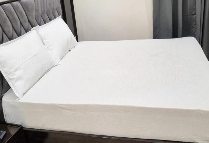 디럭스 룸, Padma Vista Nellore Near Bus Stop