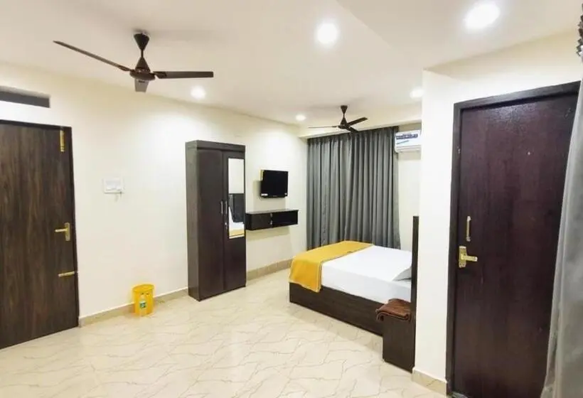 デラックスルーム, Padma Vista Nellore Near Bus Stop
