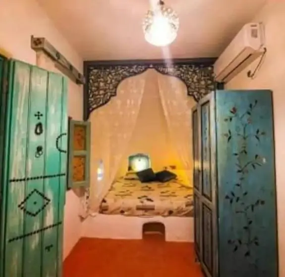 スタンダード４人部屋, Chambre A Medenine