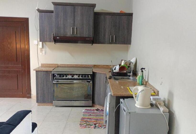 Appartement met 1 Slaapkamer met Terras, مرج الحمام