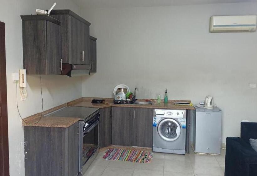 Appartement met 1 Slaapkamer met Terras, مرج الحمام