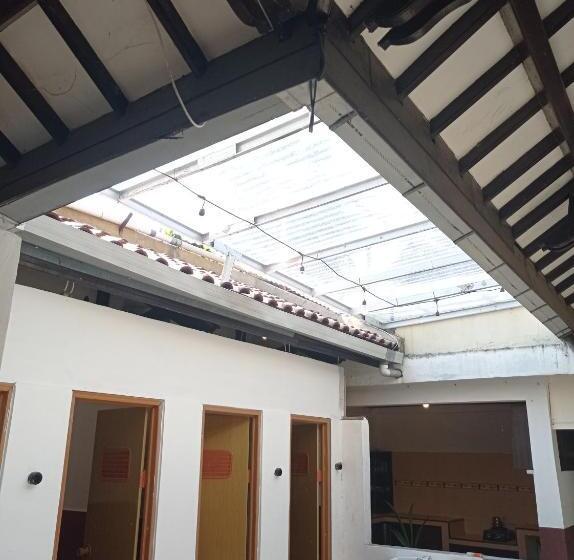 سرير فى غرفة مشتركه, Zzz Hostel Ijen