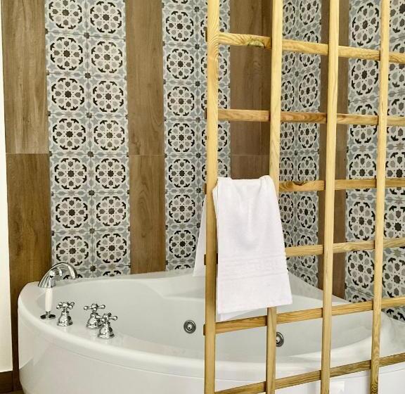 스탠다드 자쿠지 룸, Guar Country Resort