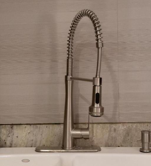 スタンダードトリプルルーム, Infinity Suites Habitación Triple 105