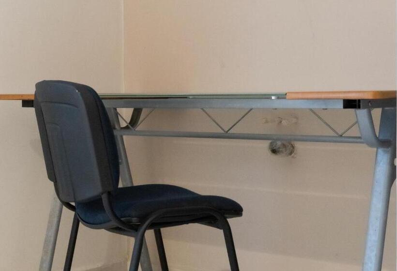 スタンダードトリプルルーム, Infinity Suites Habitación Triple 105