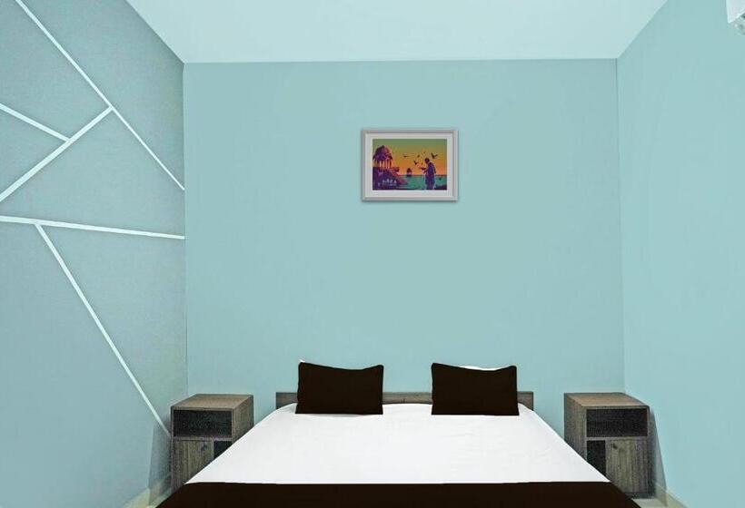 Трехместный Номер Классика, Oyo Hotel Nova
