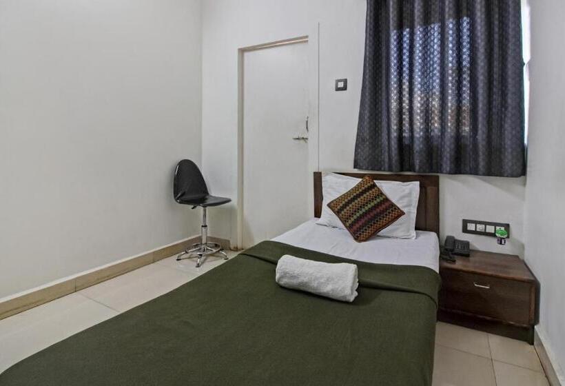 Номер Стандарт Индивидуальный, Shiv Hotel Bhuj