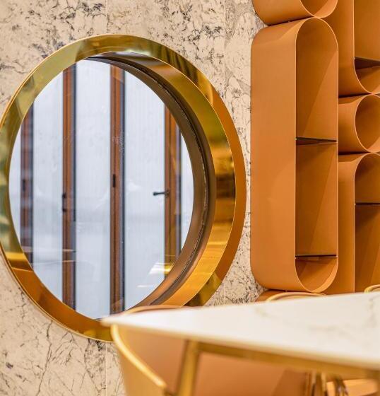 프레지덴셜 스위트, Soleil