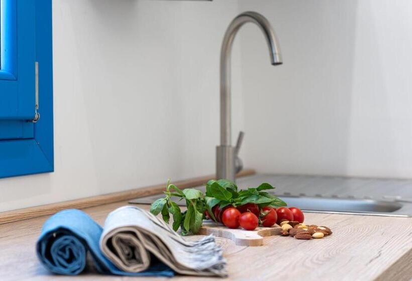 带2个卧室带海景的公寓, Residence Mazzini