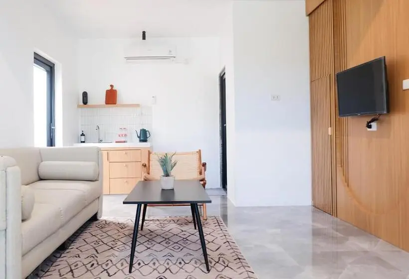 スイート, Sribudaya Resort