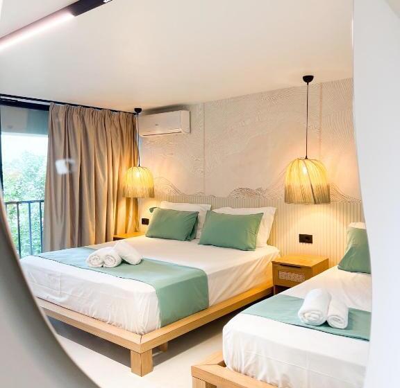 חדר סטנדרטי לשלושה עם נוף, Siar Rooms