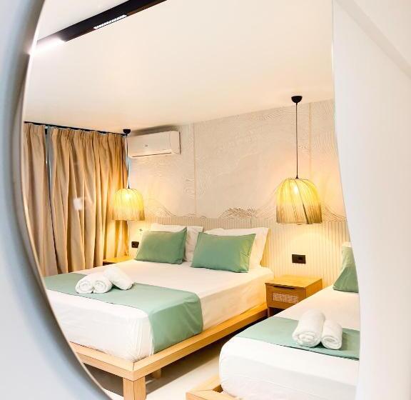 Triple Room Sea View, Siar Rooms