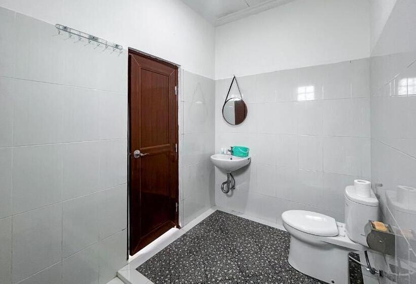 Номер Deluxe, Batur Kencana Villa Mitra Reddoorz