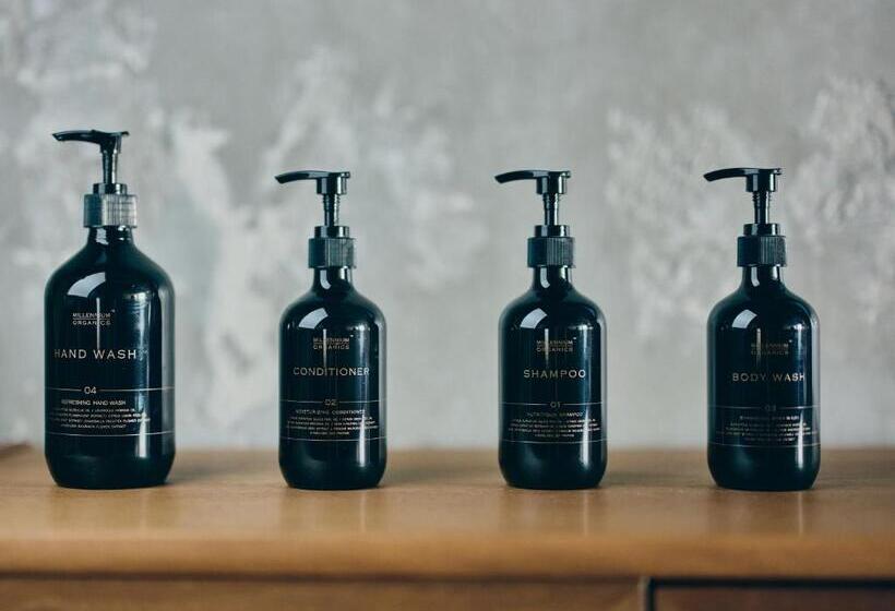 סוויטת סופריור, Illi Surp Shiba Park