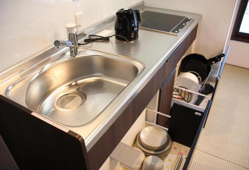 Habitació Deluxe, Daihachi