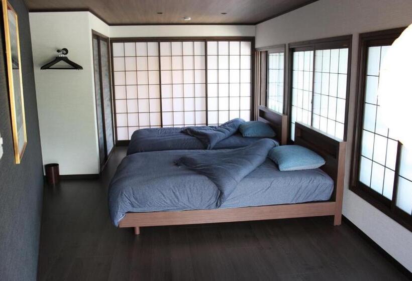 Habitació Deluxe, Daihachi