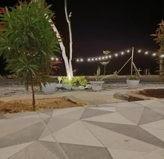 غرفة قياسية, My Love Guest House