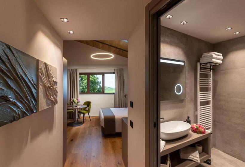 غرفة قياسية, Relais Pqlin