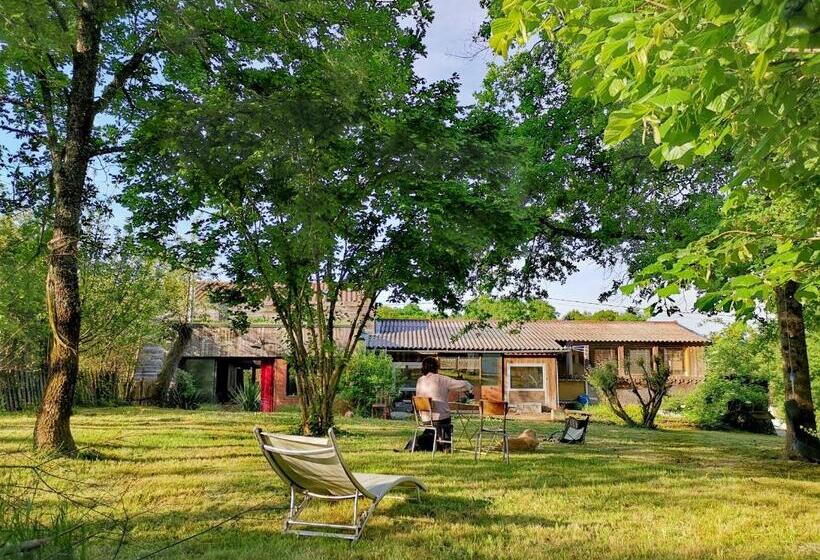 חדר סטנדרט, Chambres Des Forges