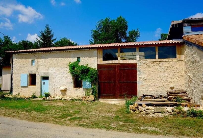 חדר סטנדרט עם מיטת קינג, Chambres Des Forges