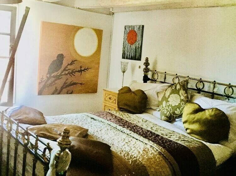 Номер Deluxe, Hôte Labyrinthe Lit 180 Cm Salle De Bain, Petit Dej Compris